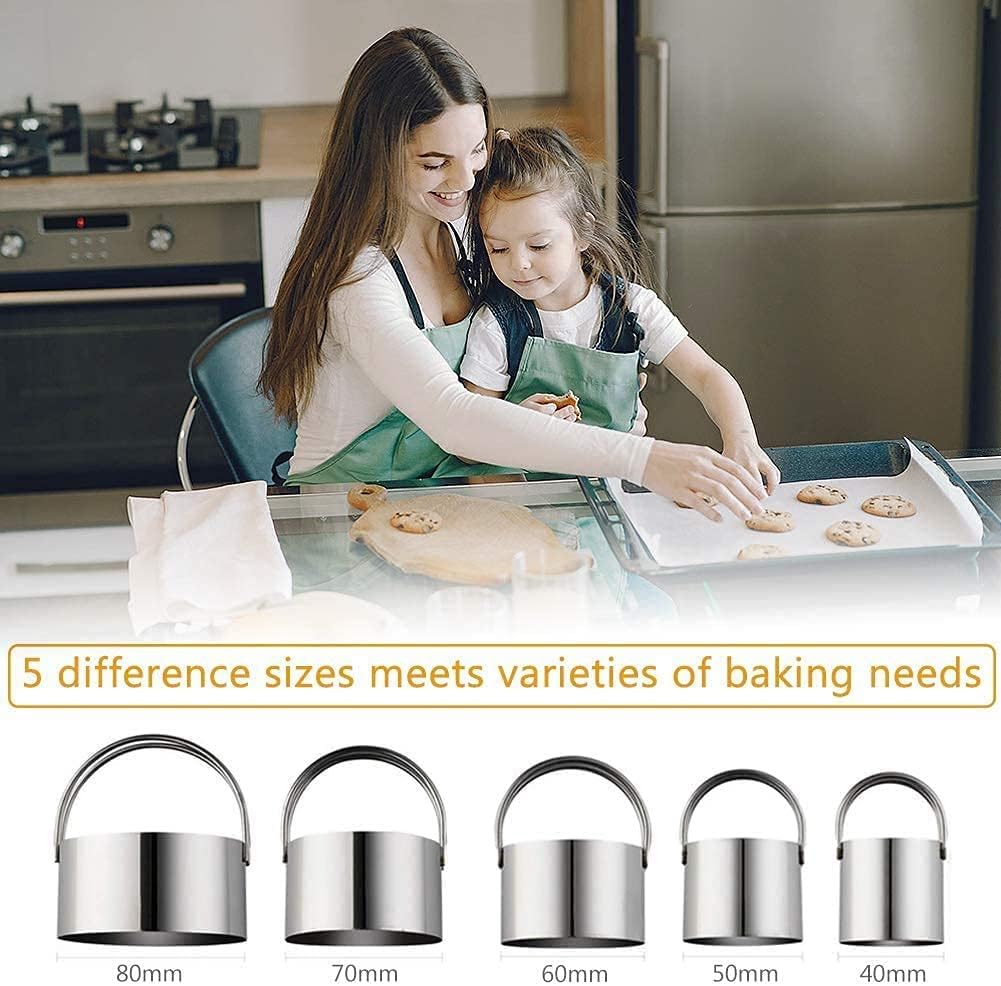 Stainless Steel Biscuit Cutters Set for Baking (5 Pieces/Set), Round Cookies Cutter with Handle, Baking Dough Tools for Home and Professional Use